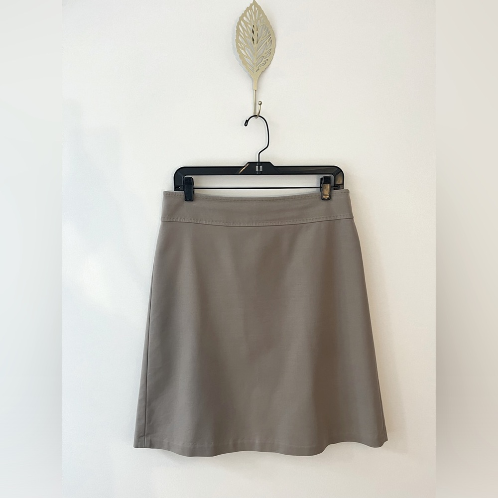 🤎Banana Republic Midi Skirt